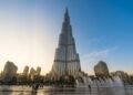 Alcançando 828 metros de altura em seus 163 andares, o edifício em Dubai detém o recorde de estrutura mais alta já feita pelo homem
