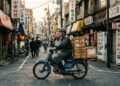 O modesto veículo de duas rodas inventado no Japão por Soichiro Honda que quebrou recordes superando a marca surreal de 100 milhões nas ruas