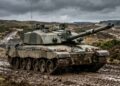 O tanque britânico que sobreviveu a mais de 70 disparos de mísseis no Iraque e voltou para a base pelos próprios meios