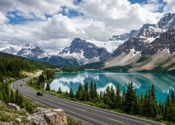 A rodovia de 232 km entre Banff e Jasper revela mais de 100 geleiras; este é o trajeto mais cênico das Rochosas canadenses