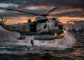 O helicóptero anfíbio SH-3 Sea King, com seus 19 metros de rotor, revolucionou a guerra antissubmarino e as operações navais desde 1959