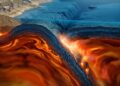 Sismólogos detectam um enorme pedaço do antigo fundo do Oceano Pacífico afundando no manto da Terra