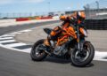 A pequena notável que foi totalmente redesenhada para ser a moto mais agressiva e tecnológica de sua categoria