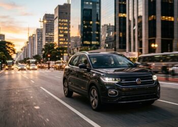 O SUV da Volkswagen com motor turbo e porta-malas de 373 litros que tenta vencer japoneses no uso familiar