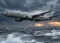 Com sensores acústicos avançados e 129 sonoboias, a aeronave P-8 Poseidon da Boeing é a caçadora de submarinos mais temida do oceano