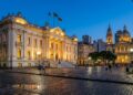 O palácio eclético de 1921 em Porto Alegre guarda 100 anos de história e é a sede oficial do governo gaúcho