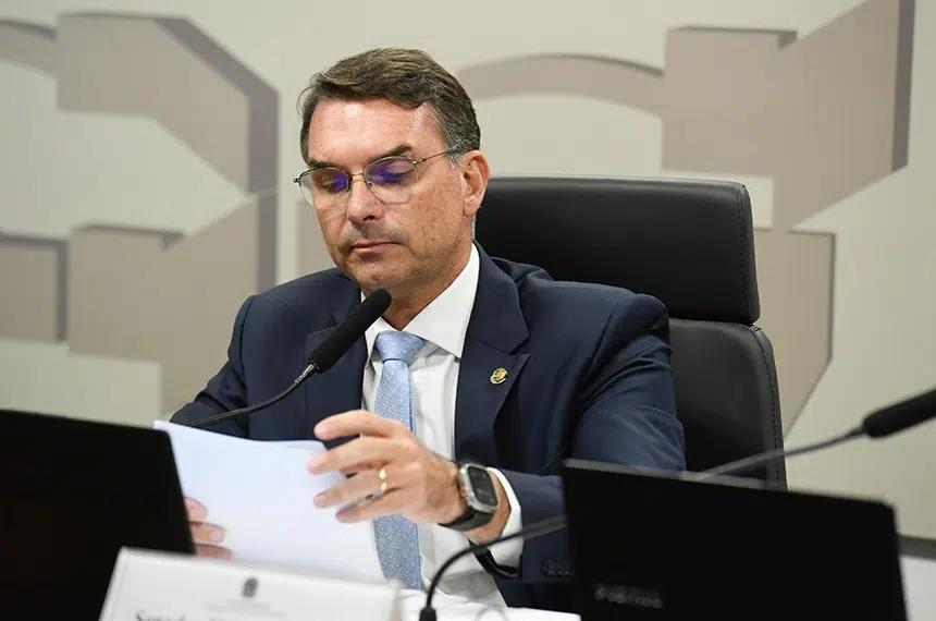 FLAVIO BOLSONARO