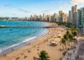 O forte que deu nome à cidade, 34 km de praias e megabarracas tombadas como patrimônio: a capital cearense que acaba de fazer 300 anos