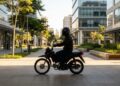Motociclistas comemoram o novo modelo da Honda que custa menos de R$ 18 mil, faz quase 40 km por litro e usa tecnologia que antes era exclusiva das motos de 600cc