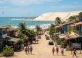 A única vila do Brasil sem asfalto e sem postes de luz: o município cearense abriga o 3º parque nacional mais visitado do país em 8.850 hectares de dunas