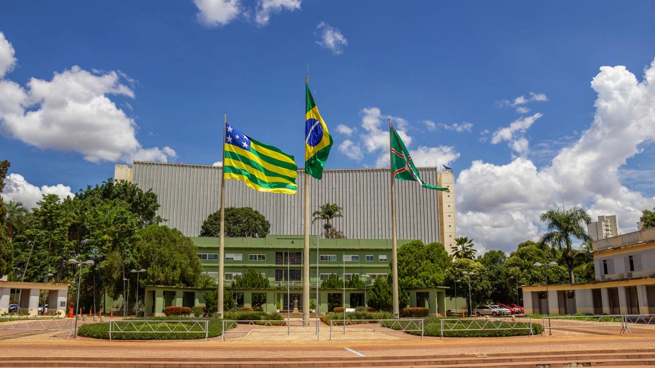 Com seus detalhes Art Déco de 1933, o Palácio das Esmeraldas virou o maior símbolo do poder executivo e do planejamento de Goiânia
