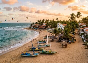 A esquina do Brasil onde o vento faz uma curva: a vila potiguar a 102 km de Natal tem ventos constantes em 95% dos dias e atrai kitesurfistas do mundo todo