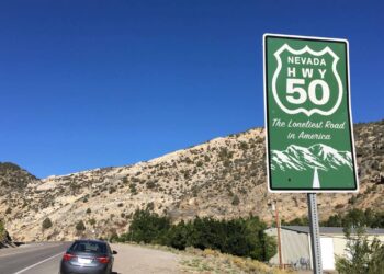 A mítica rodovia transcontinental de 4.800 km de extensão que cruza os EUA de costa a costa e abriga em Nevada o trecho desértico considerado o mais solitário da América