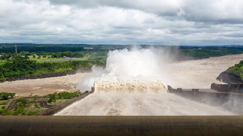 USINA DE ITAIPU