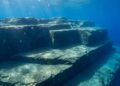Formação de Yonaguni aparece como ruína submersa no Japão