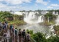 1,5 milhão de litros de água por segundo: a cidade paranaense que abriga uma das 7 Maravilhas Naturais do Mundo