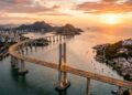 A gigantesca travessia de 3,3 km de extensão que se ergue a 70 metros de altura para unir duas das maiores cidades do Espírito Santo desde 1989