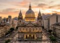 A monumental basílica com cúpula de mármore de 630 toneladas trazido de Lisboa que levou um século para ser concluída no Rio de Janeiro