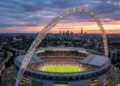 O colossal templo do futebol com um arco de aço de 134 metros de altura e capacidade para 90 mil torcedores na capital da Inglaterra