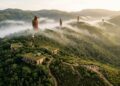O gigantesco santuário de 5.000 hectares no interior de Minas que funciona como reserva ambiental e esconde esculturas de ferro colossais