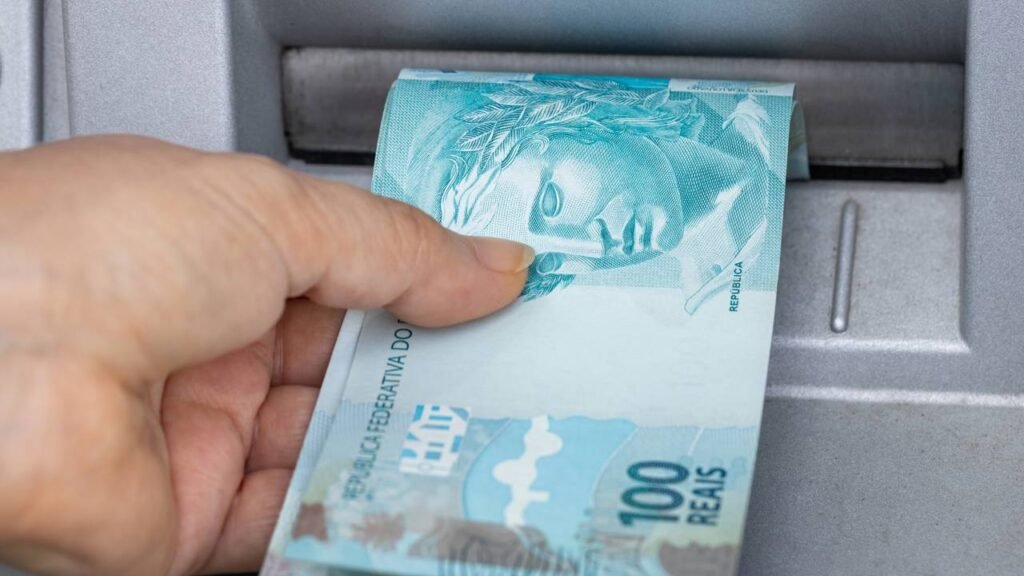 Quem controla a folha de pagamento controla o principal fluxo financeiro do trabalhador