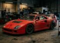 Construída com carroceria de Kevlar e fibra de carbono em 1987, a lendária máquina de 478 cavalos foi o último veículo assinado por Enzo Ferrari