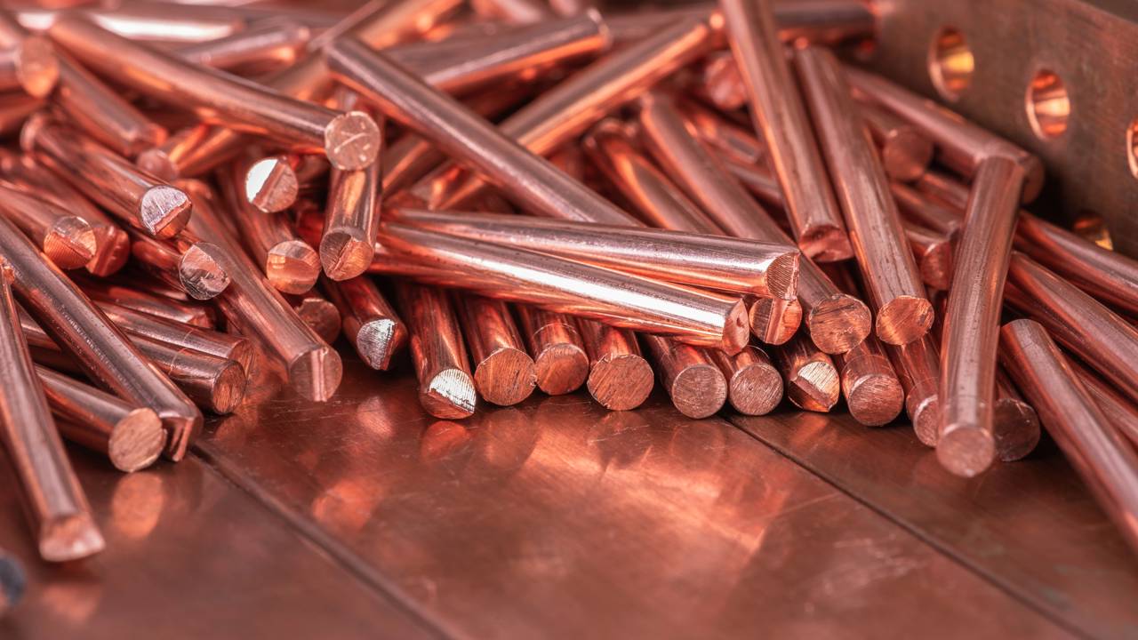 Esqueça o estanho, pois este metal de número atômico 29 é utilizado pela humanidade desde 9000 a.C. e possui ponto de fusão de 1.085°C na indústria