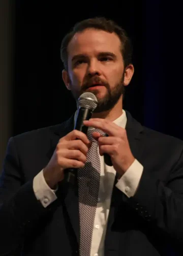 O ministro Dario Durigan