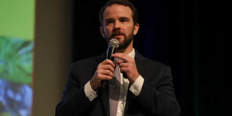 O ministro Dario Durigan