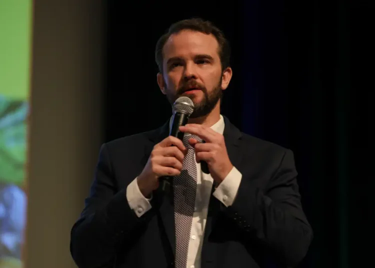 O ministro Dario Durigan