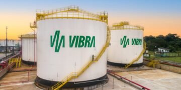 DISTRIBUIÇÃO DE COMBUSTÍVEIS