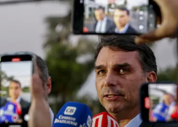 FLÁVIO BOLOSNARO
