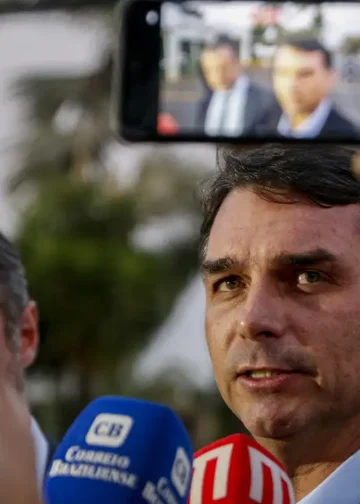 FLÁVIO BOLOSNARO