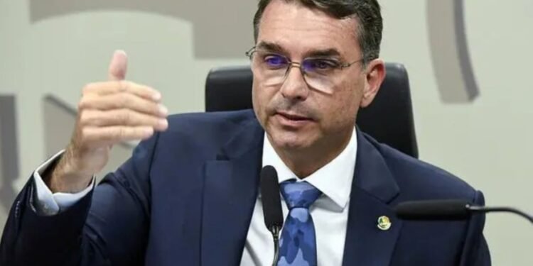 FLÁVIO BOLSONARO