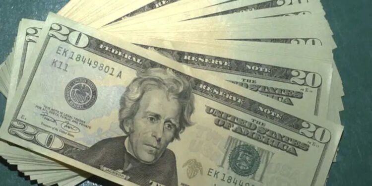DOLAR