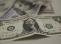 DÓLAR