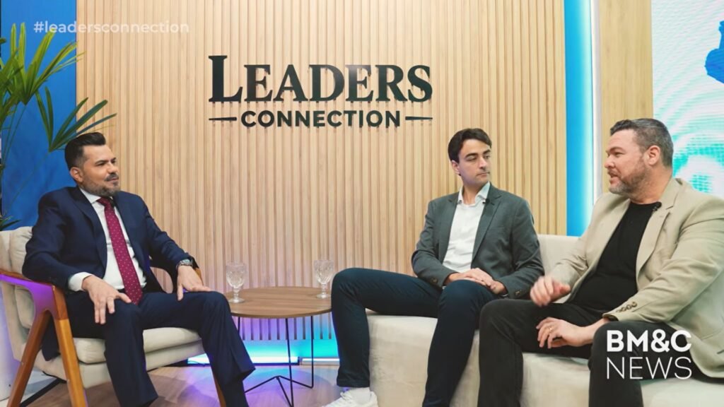 LEADERS CONNECTION