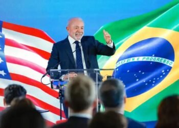 EUA E BRASIL