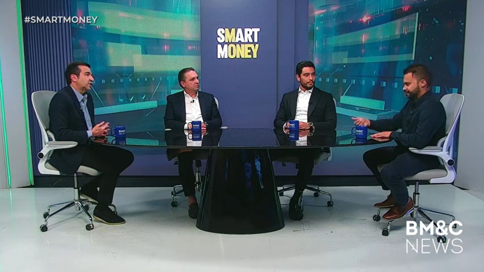 Bancada do programa Smart Money.