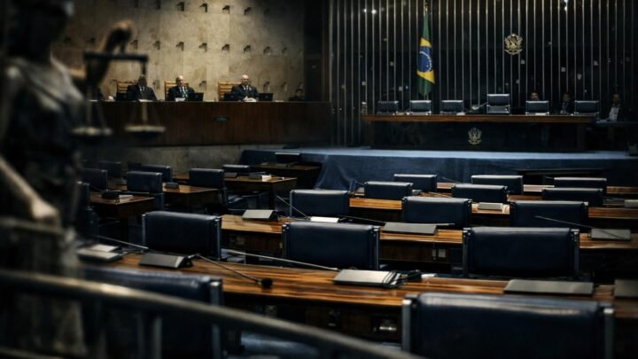 Impeachment de ministros do STF ganha força no debate