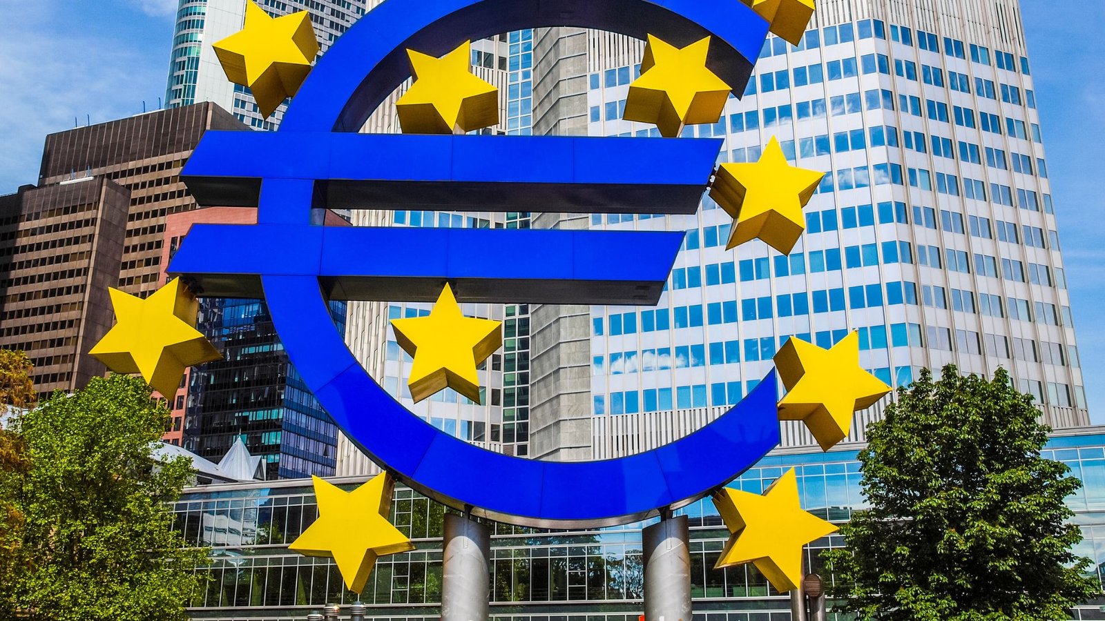 Inflação da zona do euro sobe a 3,8% em setembro